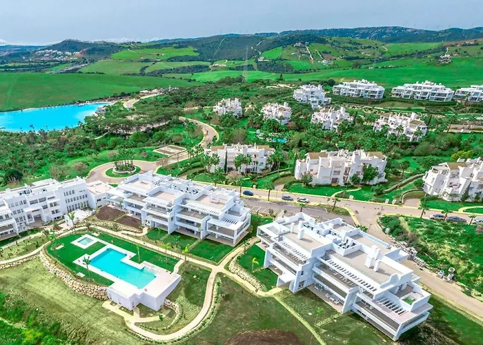 Free Lagoon Access, Gym, Sauna, Ac, Parking, Pets Ok アパート エステポナ