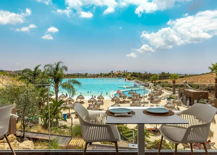 Free Lagoon Access, Gym, Sauna, Ac, Parking, Pets Ok * エステポナ