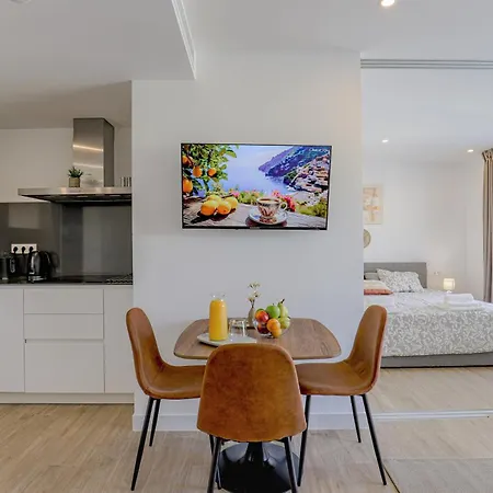 Free Lagoon Access, Gym, Sauna, Ac, Parking, Pets Ok Appartement *