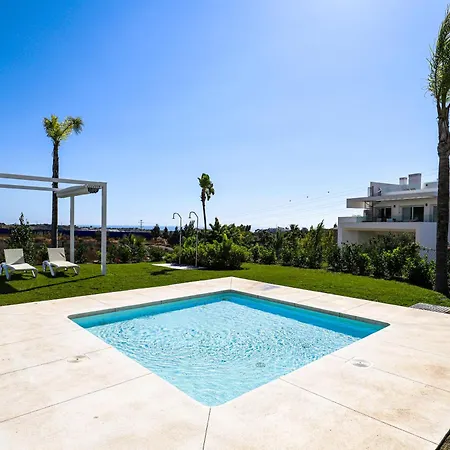 Alcazaba Lagoon With Crystal Lagoon Access *