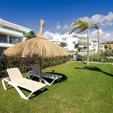 Alcazaba Lagoon With Crystal Lagoon Access Estepona