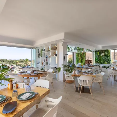 Alcazaba Lagoon With Crystal Lagoon Access Appartement