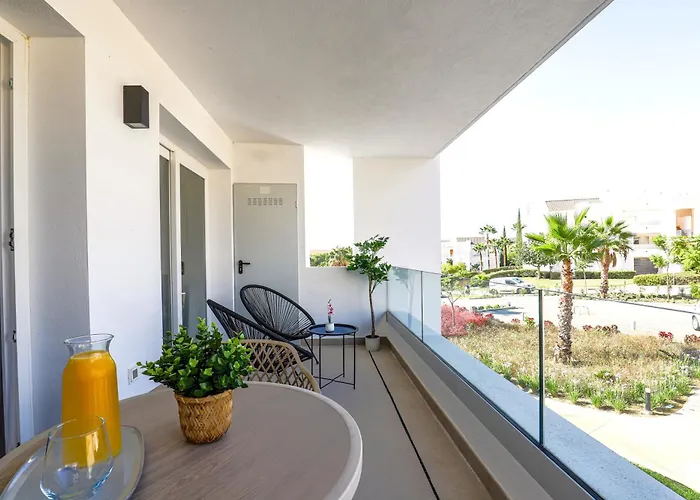 Free Lagoon Access, Gym, Sauna, Ac, Parking, Pets Ok Appartamento